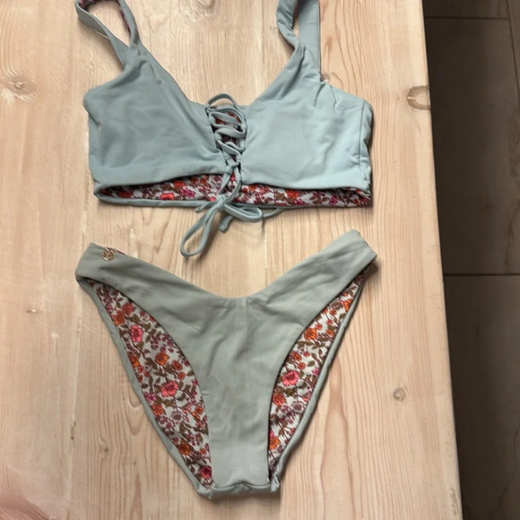 Wear. SIX WAYS Bikini - Picture 12 of 16